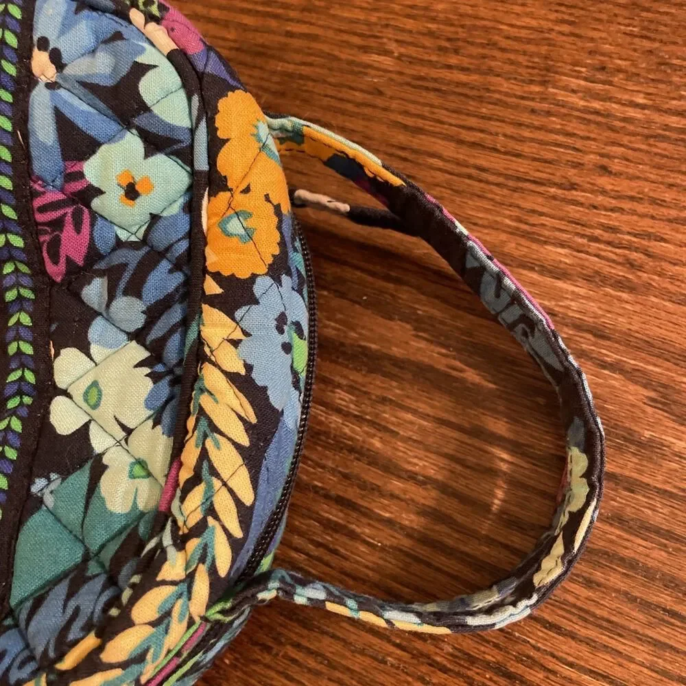 Vera Bradley  plastic lined Lunch Bag  Midnight Blues Pattern (Retired)